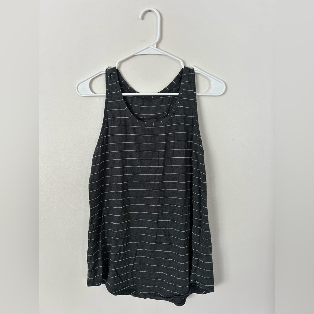 Lululemon Love Tank *Pleated Short Serve Stripe Heathered Black White Size 6